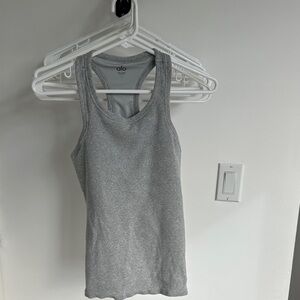 ALO Yoga Women's Heather Gray Tank Top